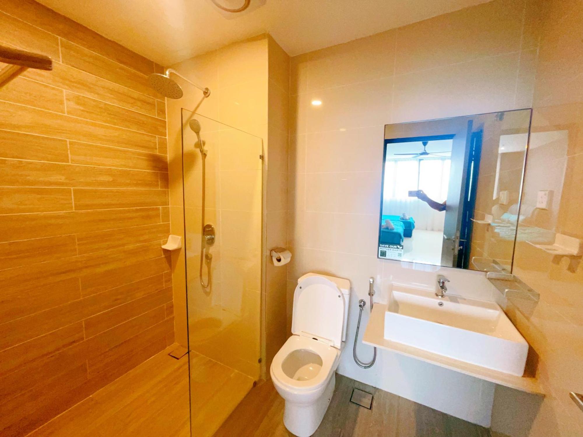 Apartment Gyden Staycation #the Straits *